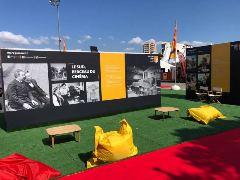 Agencement d'espaces professionnels intérieur/exterieur